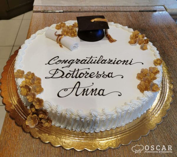 torta laurea 23