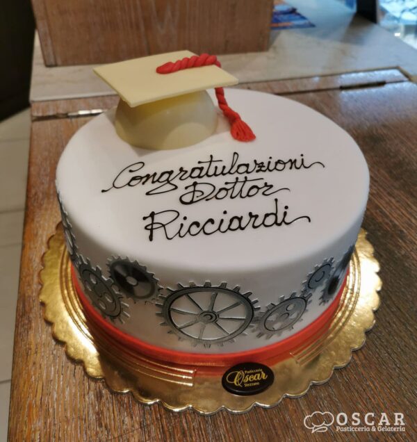 torta laurea 33